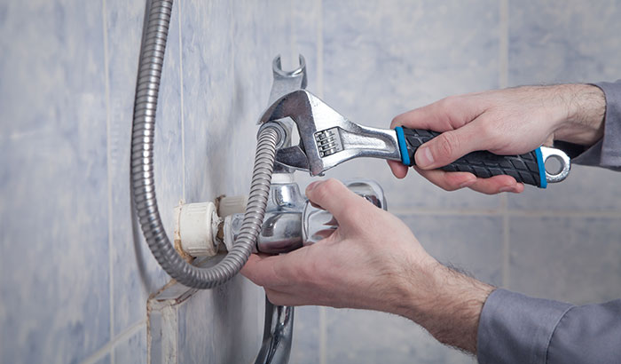 Here's What to Expect When Getting Your Shower Repaired